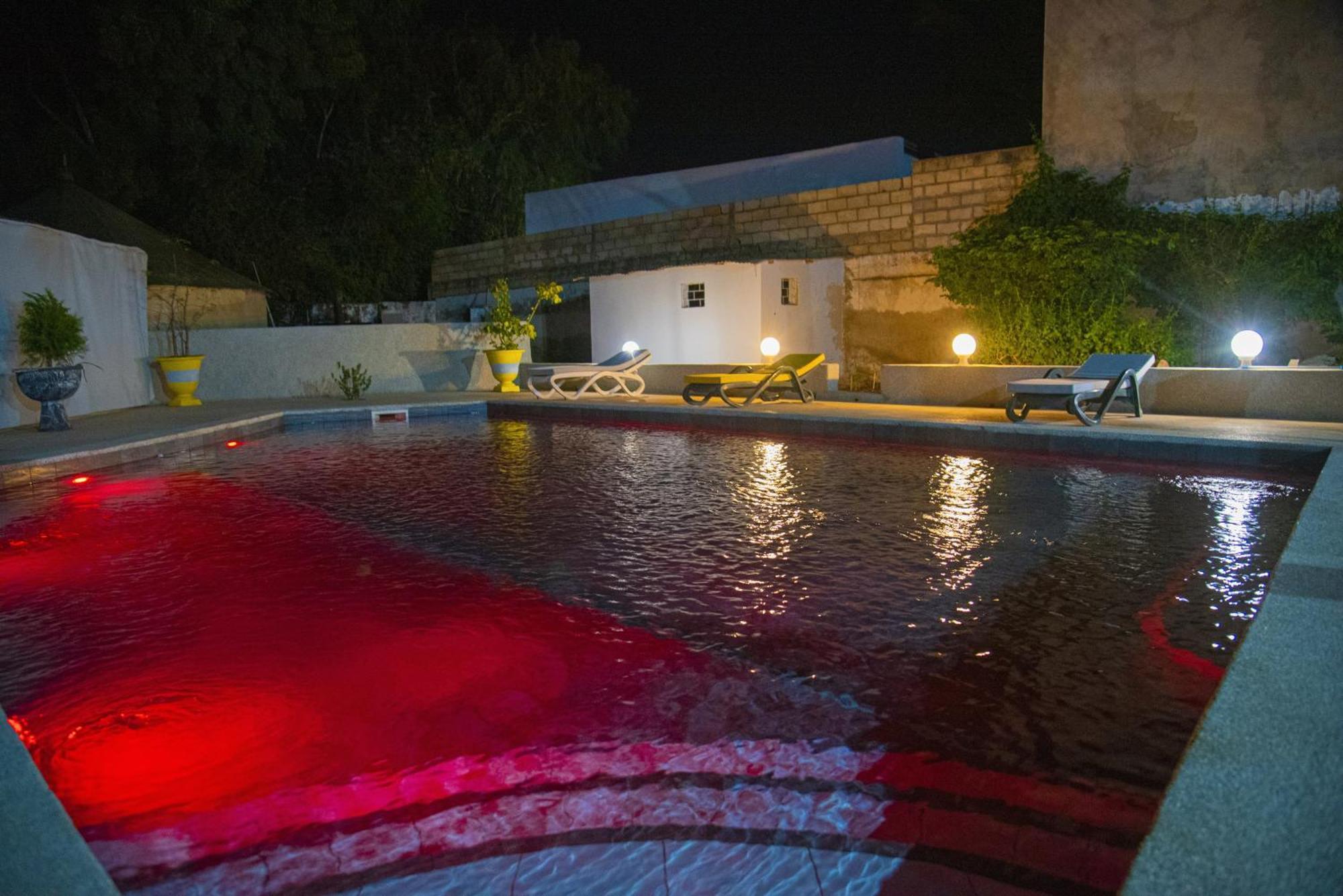 Chambres D'Hotes Villa Luciana Saly Exterior photo